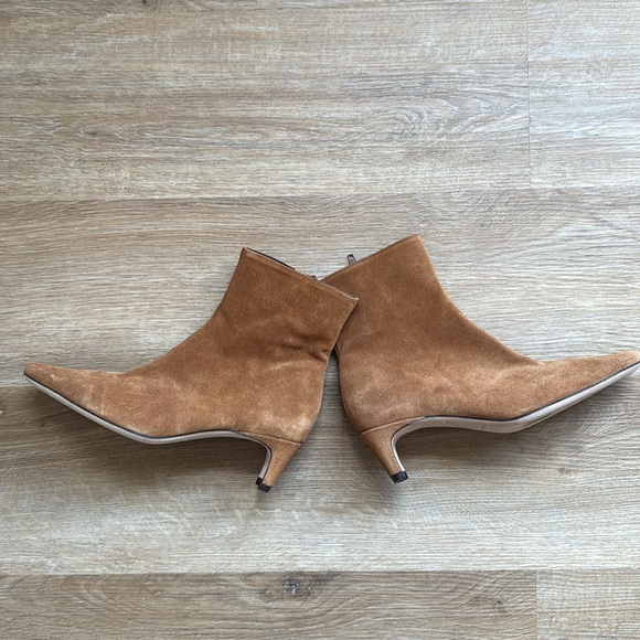 🦃NWOT STAUD Suede Wally Ankle Boots - Picture 8 of 10